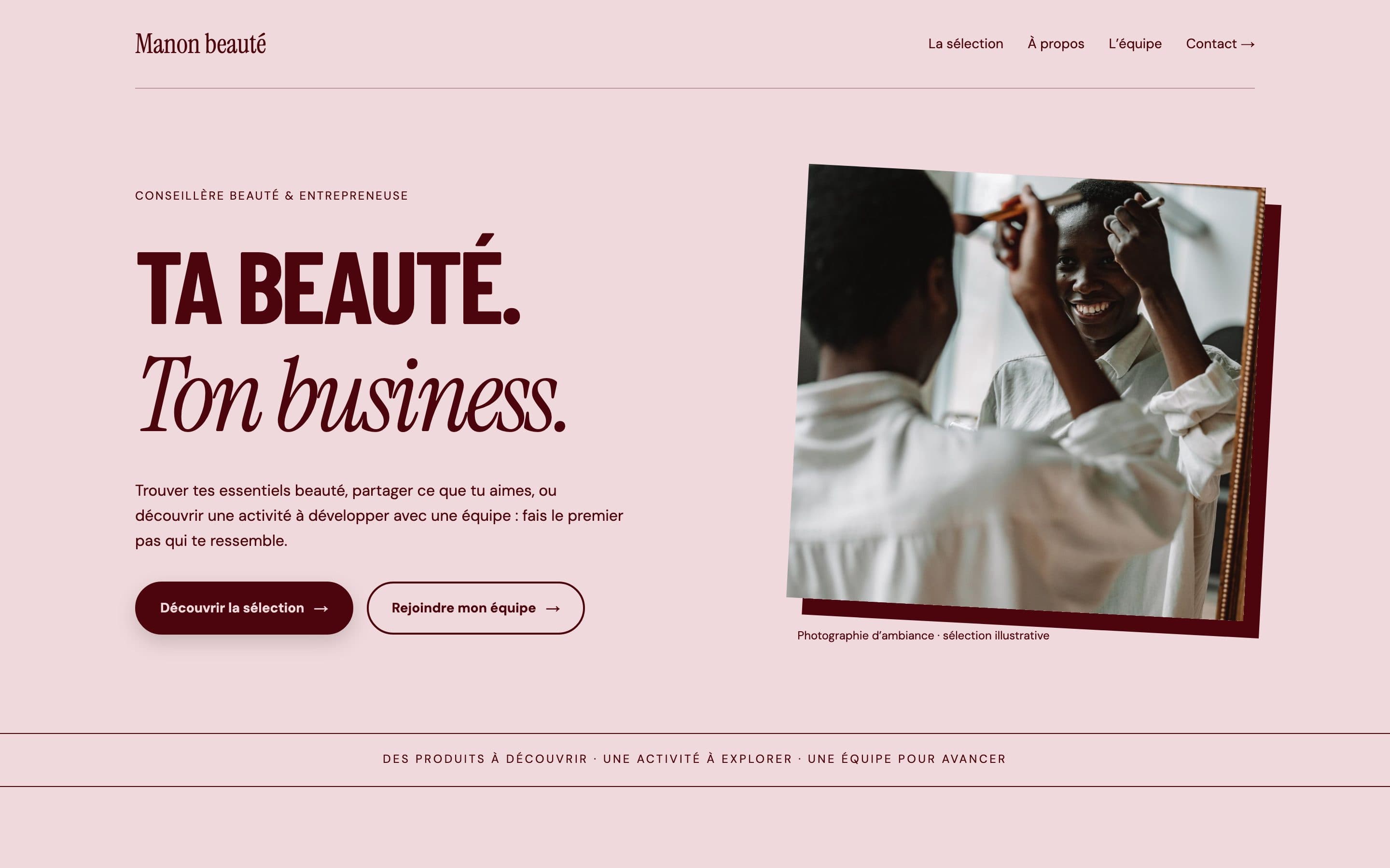 Aperçu du site de démonstration Velours affiché sur un ordinateur portable